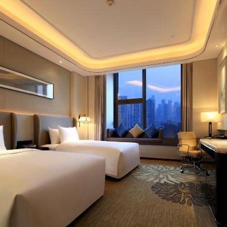 วินด์แฮม แกรนด์ พลาซา รอยัล หัวยู ฉงชิง Hotel ฉงชิ่ง ภายนอก รูปภาพ
