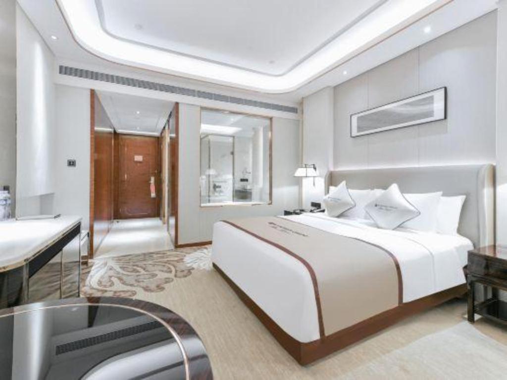 วินด์แฮม แกรนด์ พลาซา รอยัล หัวยู ฉงชิง Hotel ฉงชิ่ง ภายนอก รูปภาพ