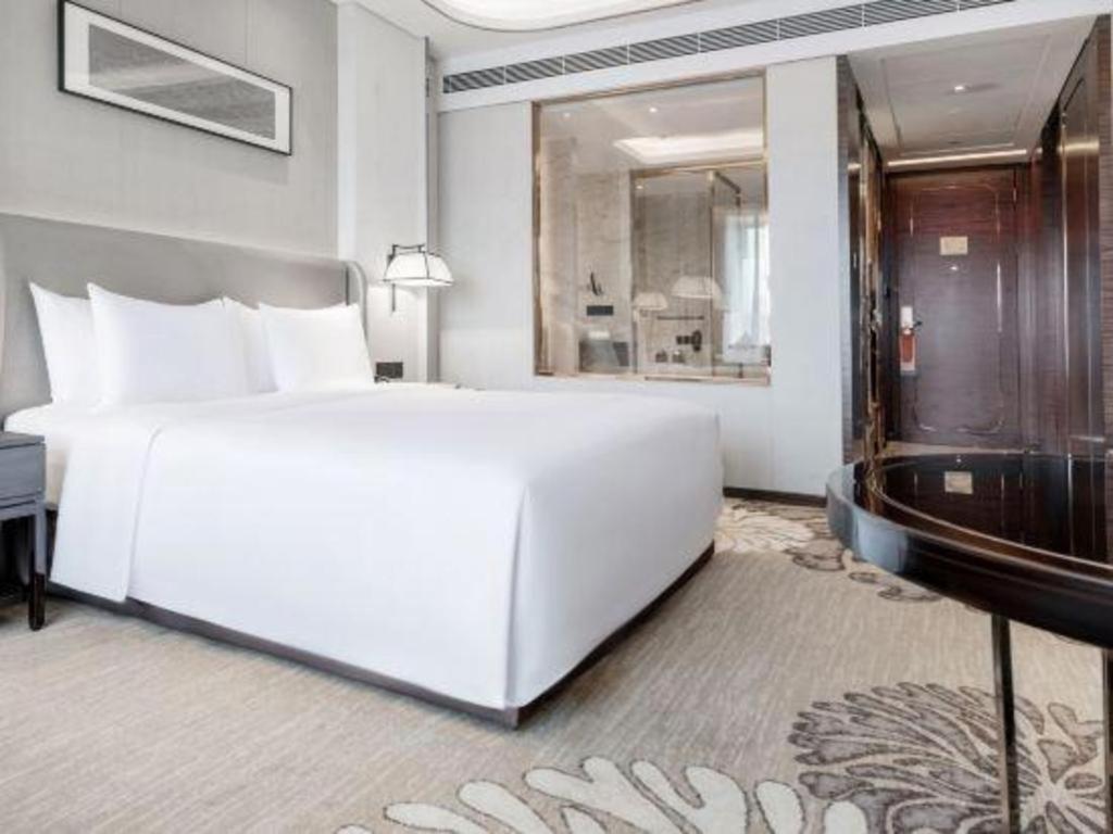 วินด์แฮม แกรนด์ พลาซา รอยัล หัวยู ฉงชิง Hotel ฉงชิ่ง ภายนอก รูปภาพ