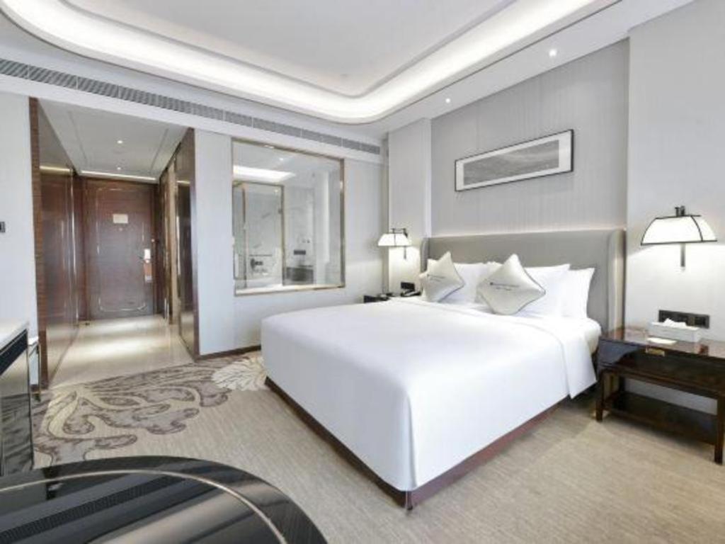 วินด์แฮม แกรนด์ พลาซา รอยัล หัวยู ฉงชิง Hotel ฉงชิ่ง ภายนอก รูปภาพ